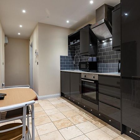 Cosy Apartment In The Heart Of The City NWI Exterior photo