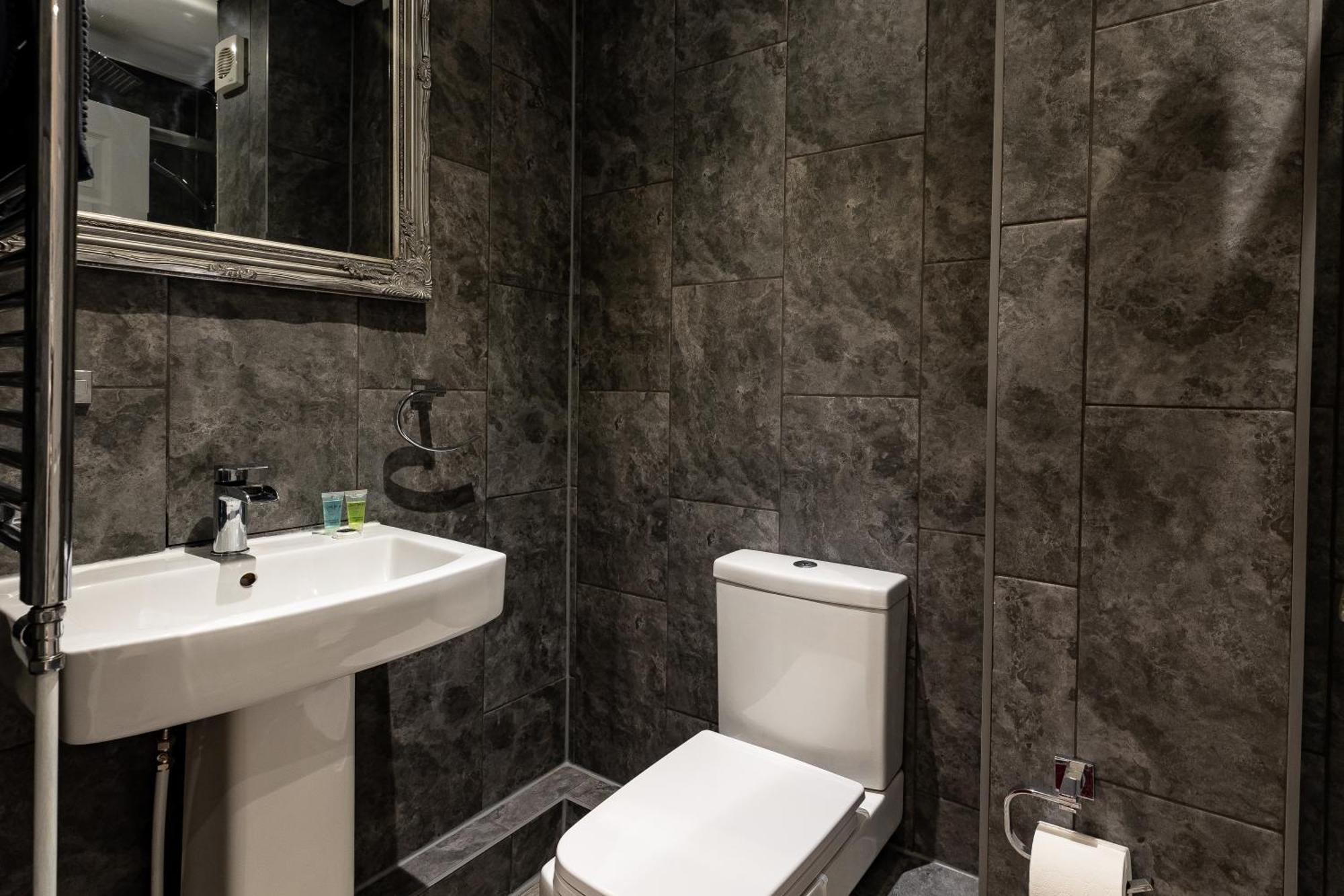 Cosy Apartment In The Heart Of The City NWI Exterior photo