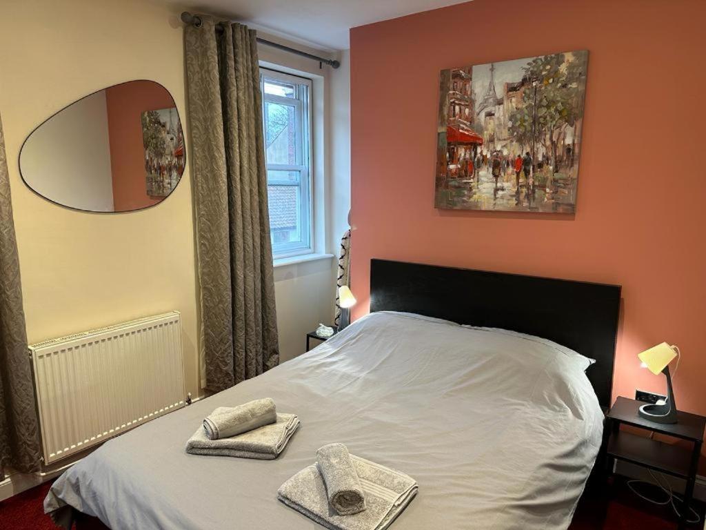 Cosy Apartment In The Heart Of The City NWI Exterior photo